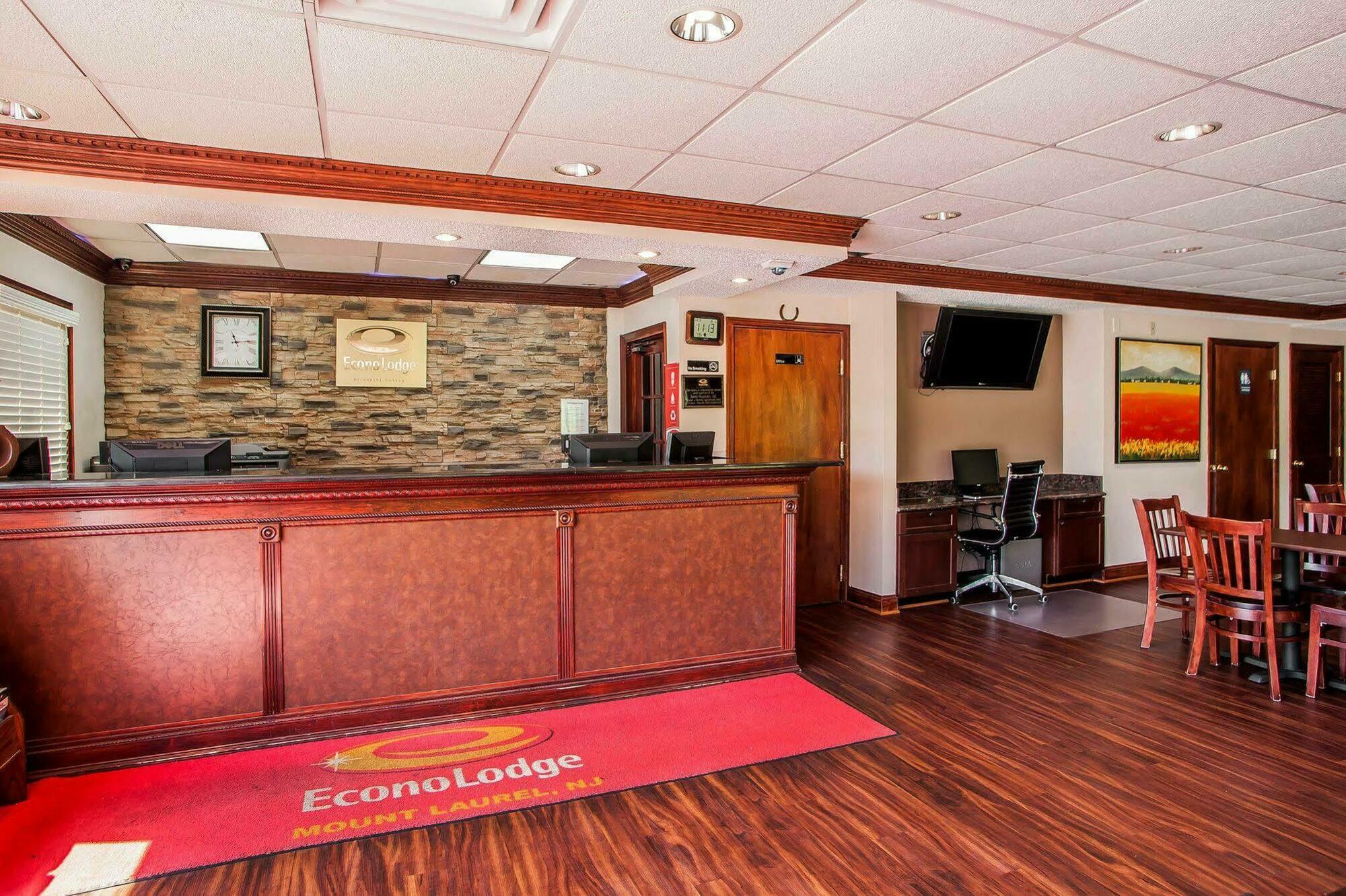 Econo Lodge Mount Laurel Ngoại thất bức ảnh